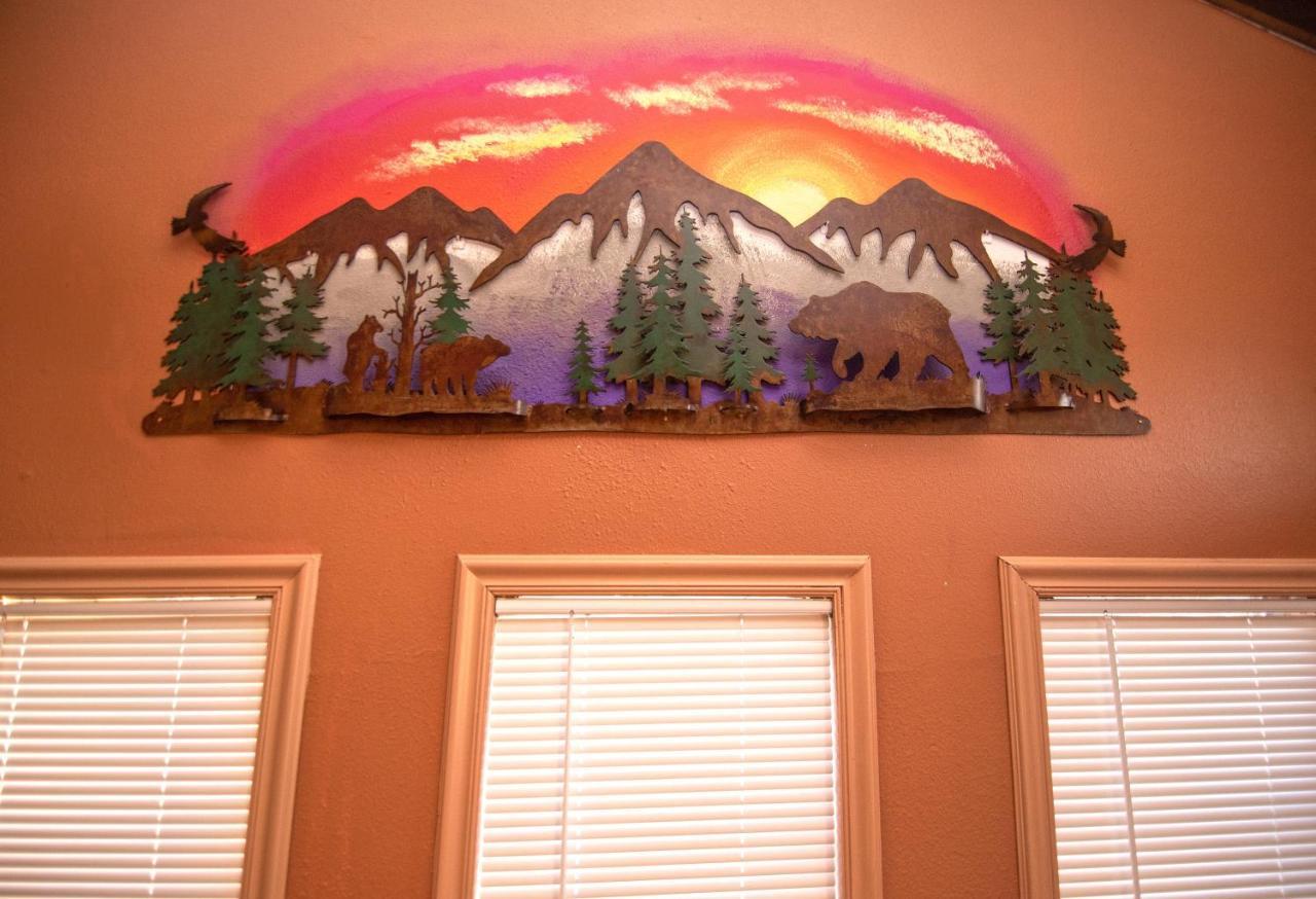 Huge Ruidoso Retreat With Game Room, Pool, 2 Balconies, 2 Kitchens - Sleeps 17! Exterior foto